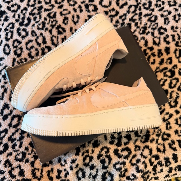 Women’s Air Force Sage Low - Picture 5 of 7